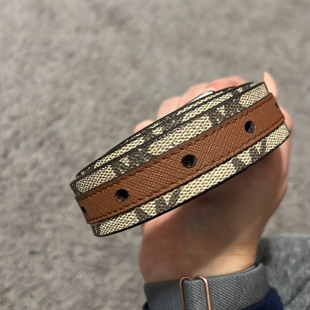Michael Kors - Women’s Twist Reversible Belt